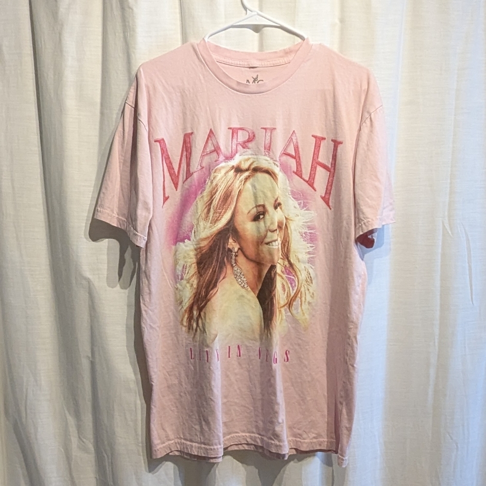 A Mariah Live in Vegas Size Large